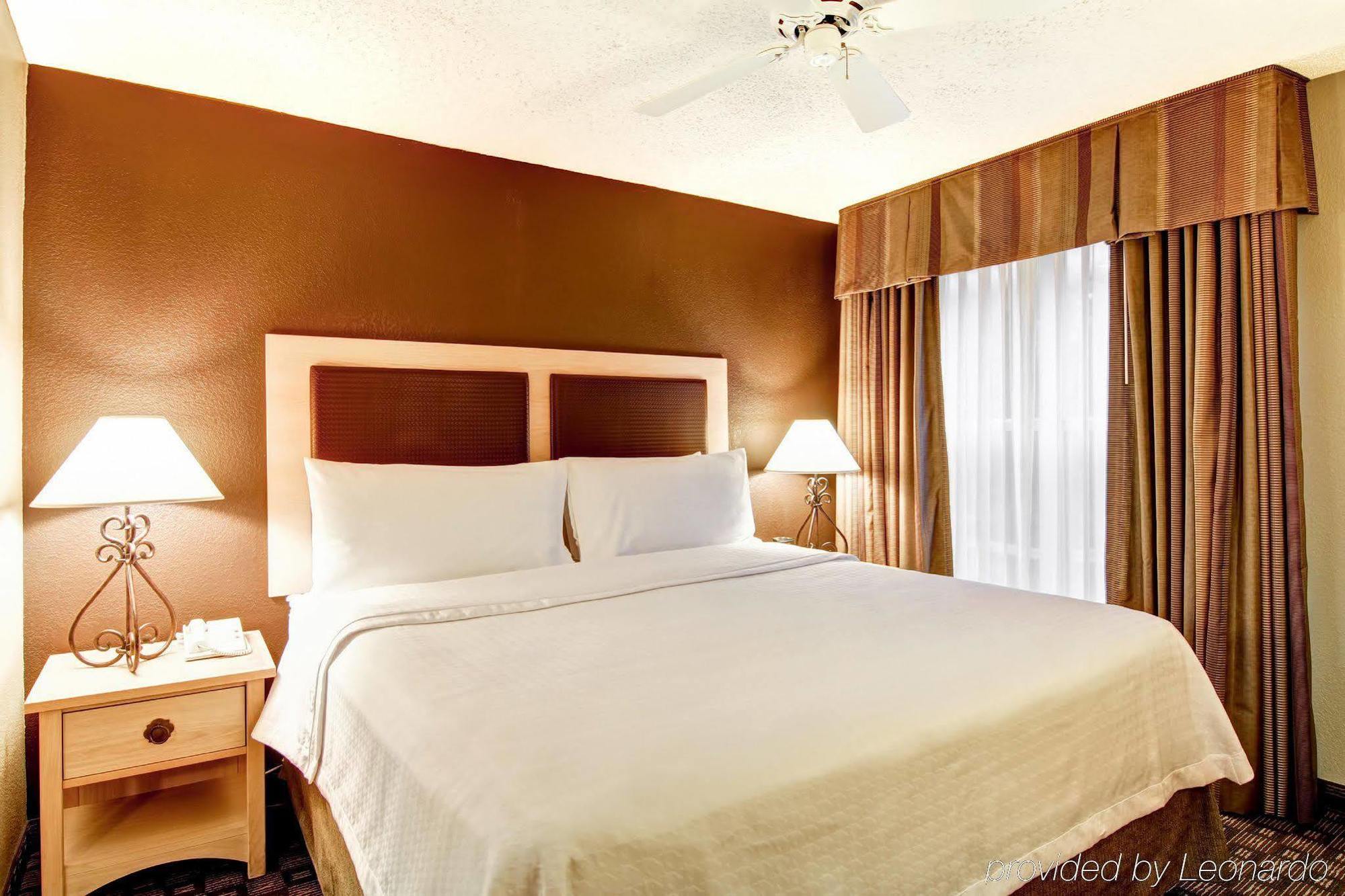โฮมวูดสวีท บายฮิลตัน ออสตินอาร์บอร์ทึม นอร์ทเวสท์ Hotel ภายนอก รูปภาพ